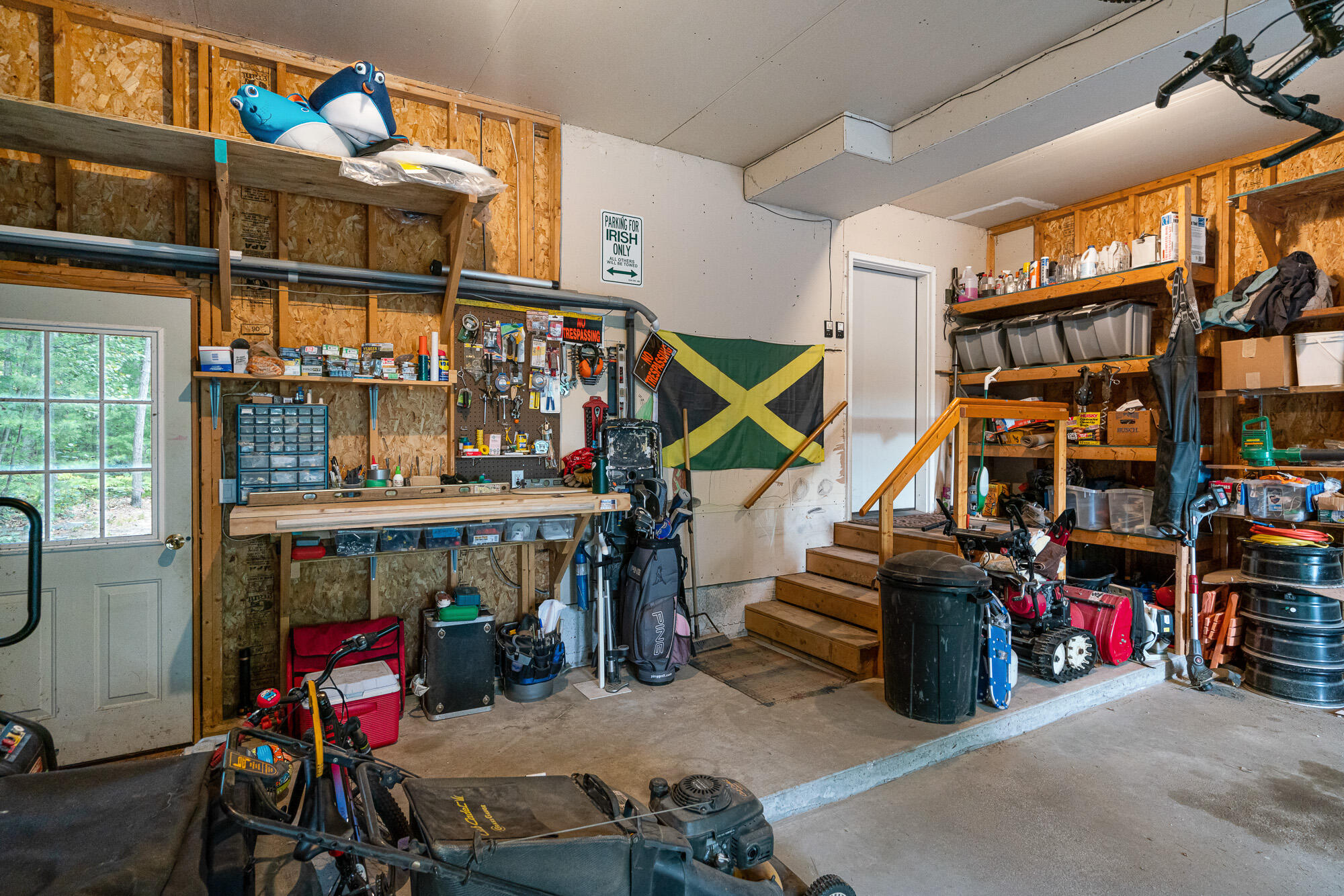 1735 Shawnee Drive