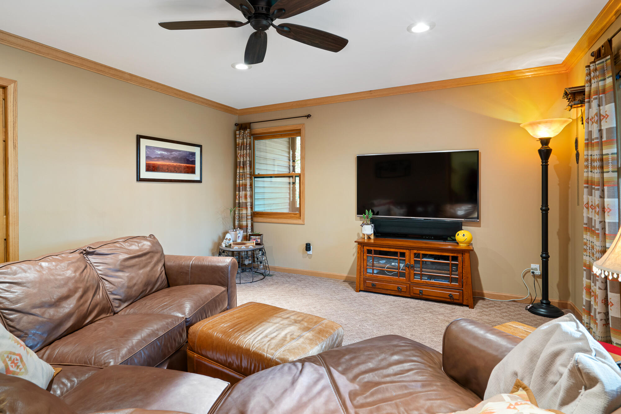 1735 Shawnee Drive