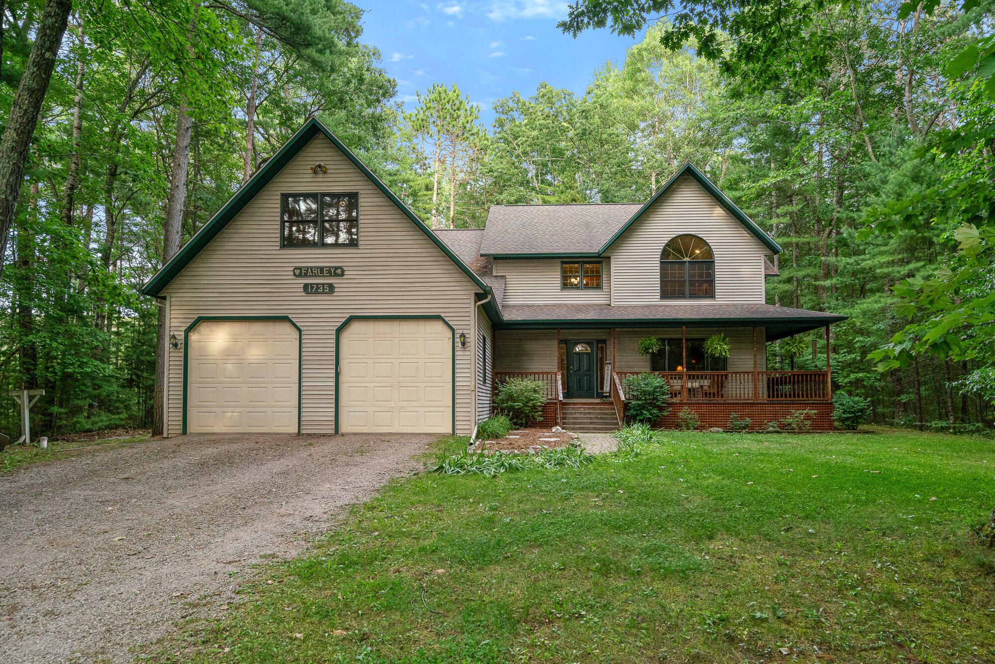 1735 Shawnee Drive