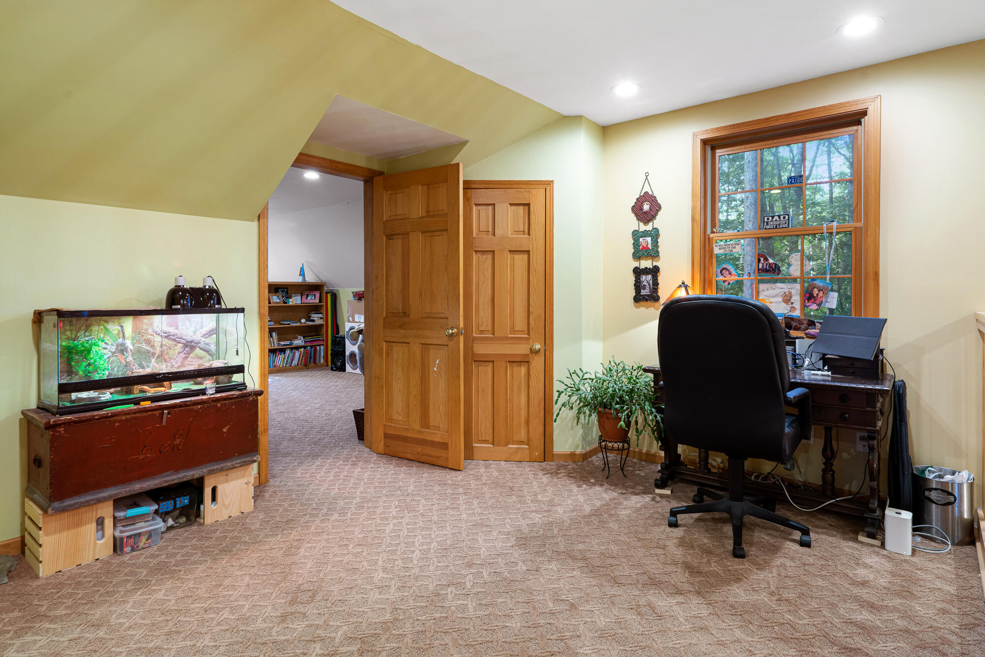 1735 Shawnee Drive