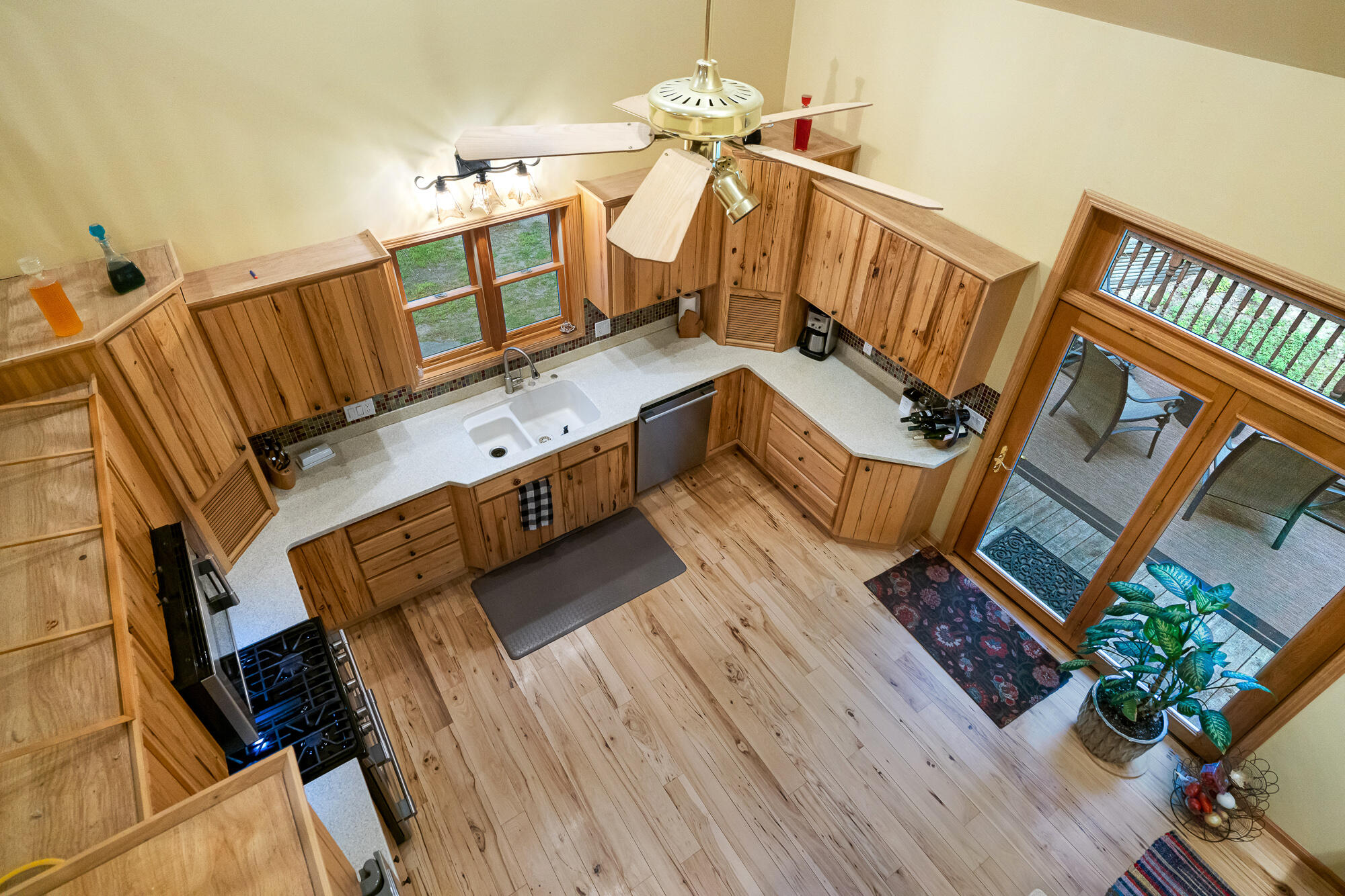 1735 Shawnee Drive