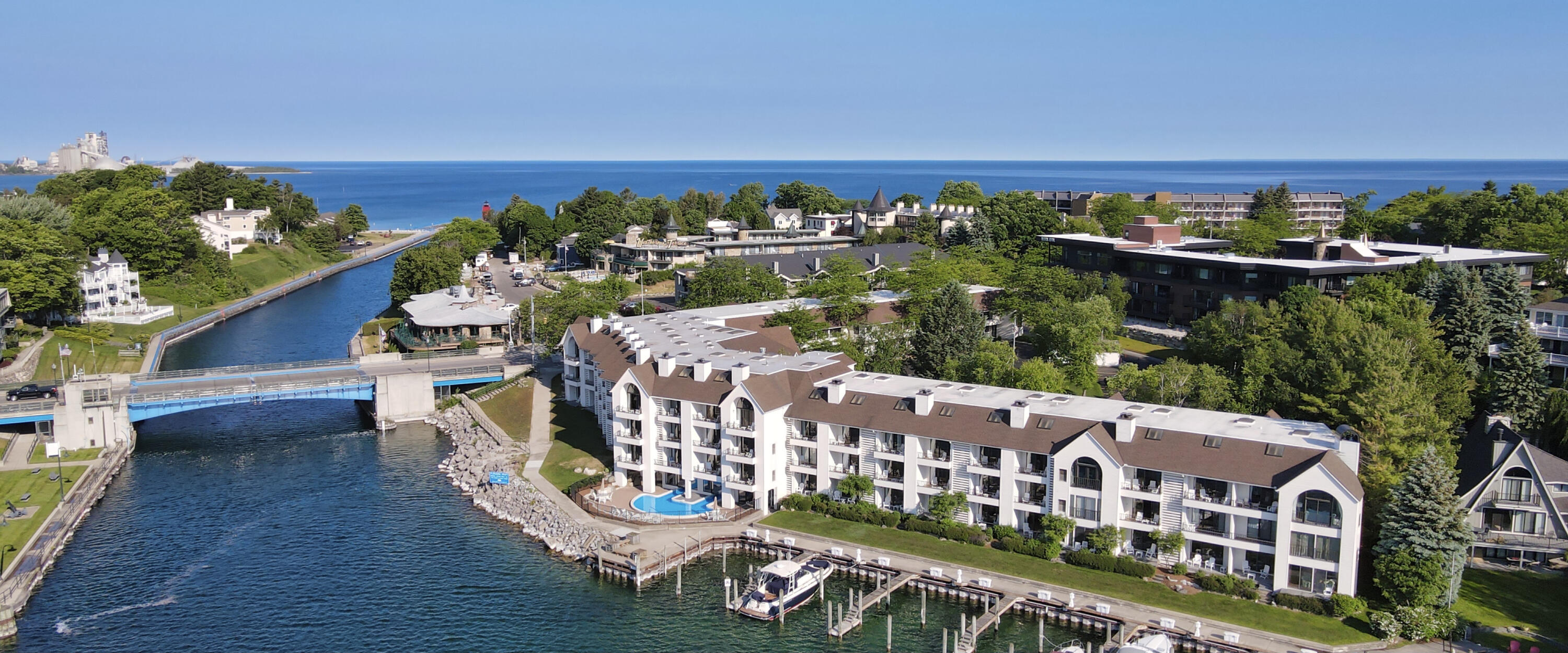 100 Michigan Avenue, Unit 235
