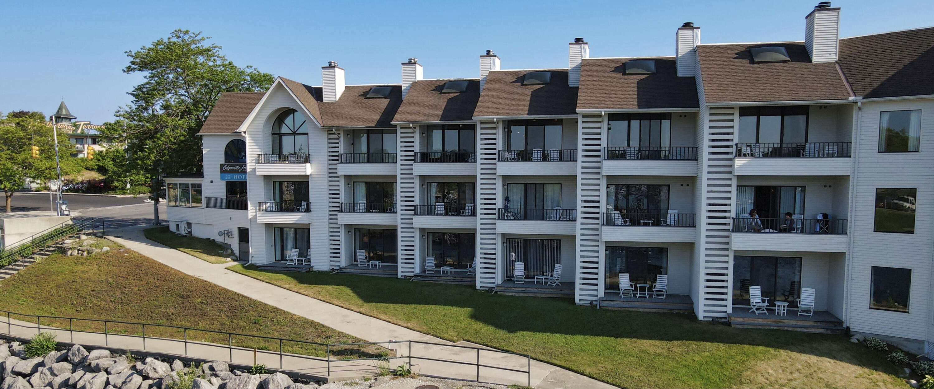 100 Michigan Avenue, Unit 235