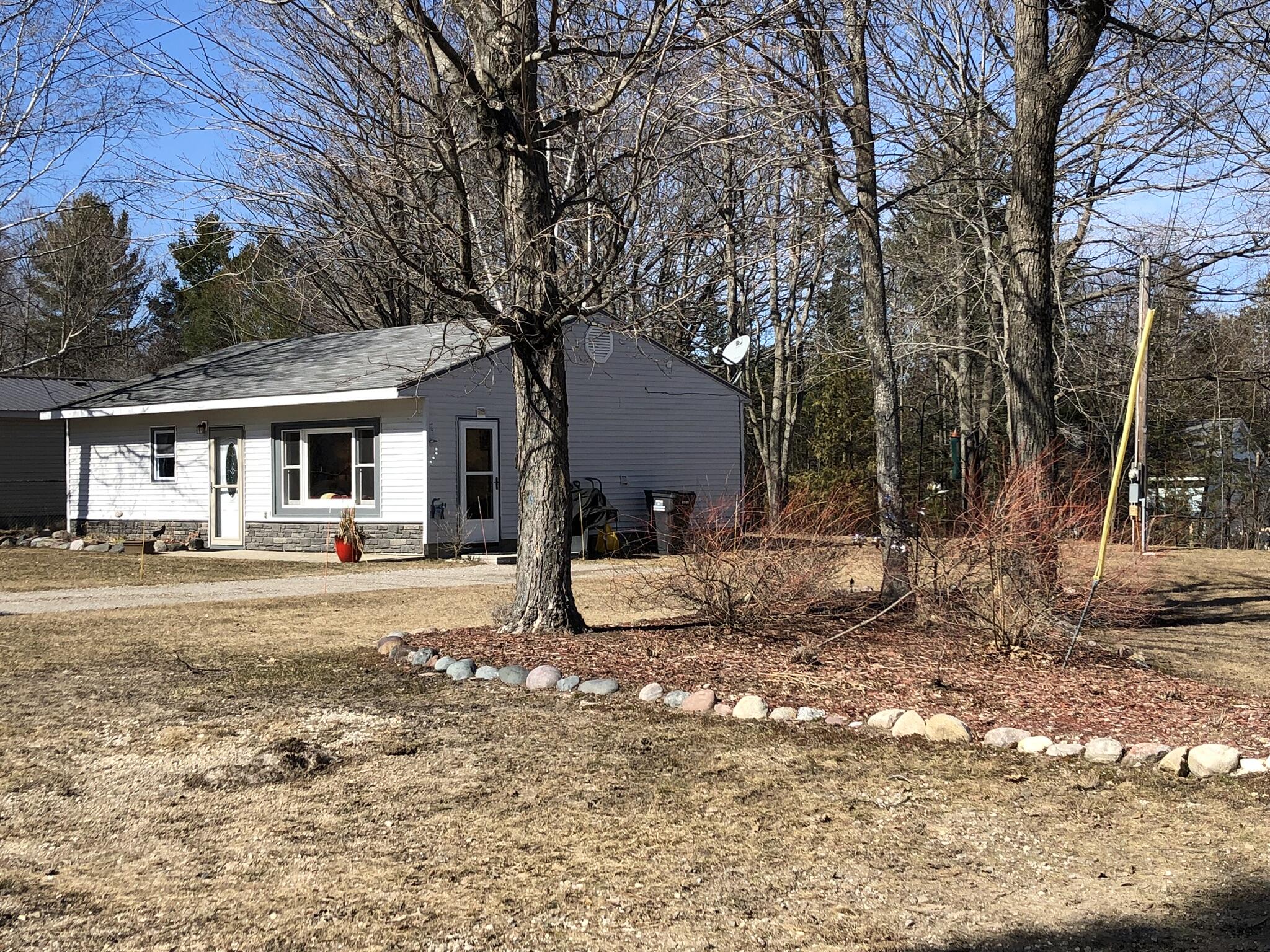 914 W Cadillac Street