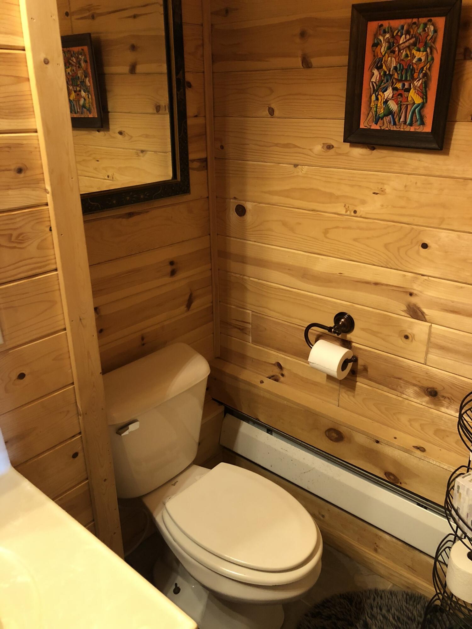 914 W Cadillac Street