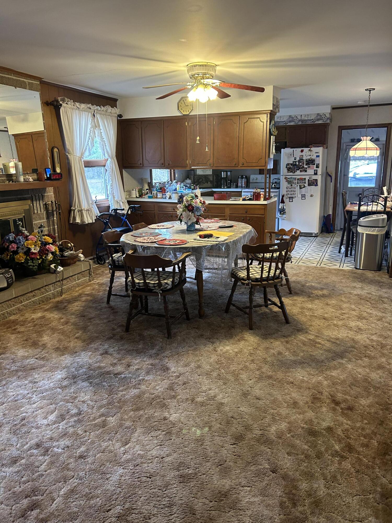 9291 N Straits Highway