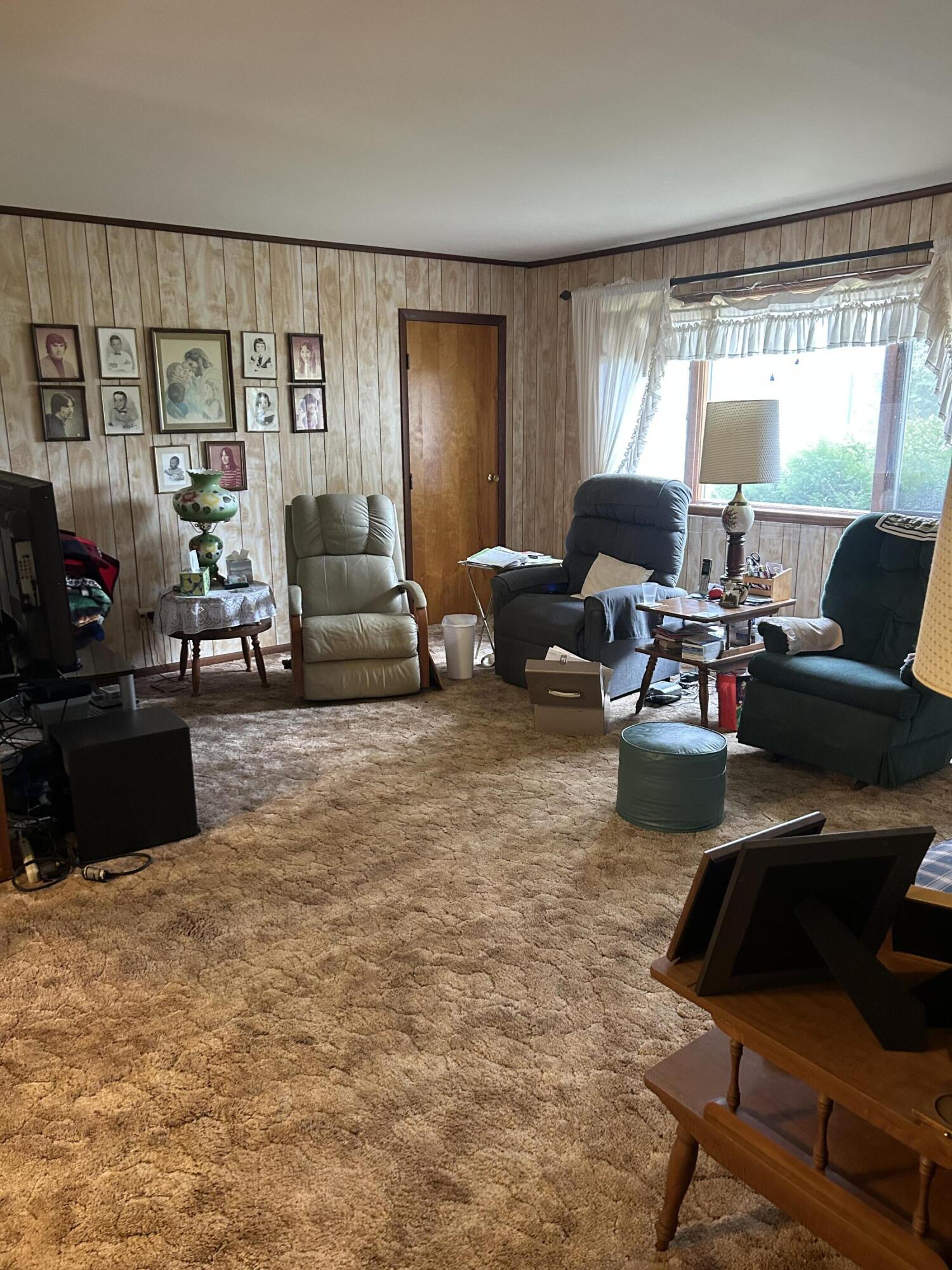 9291 N Straits Highway