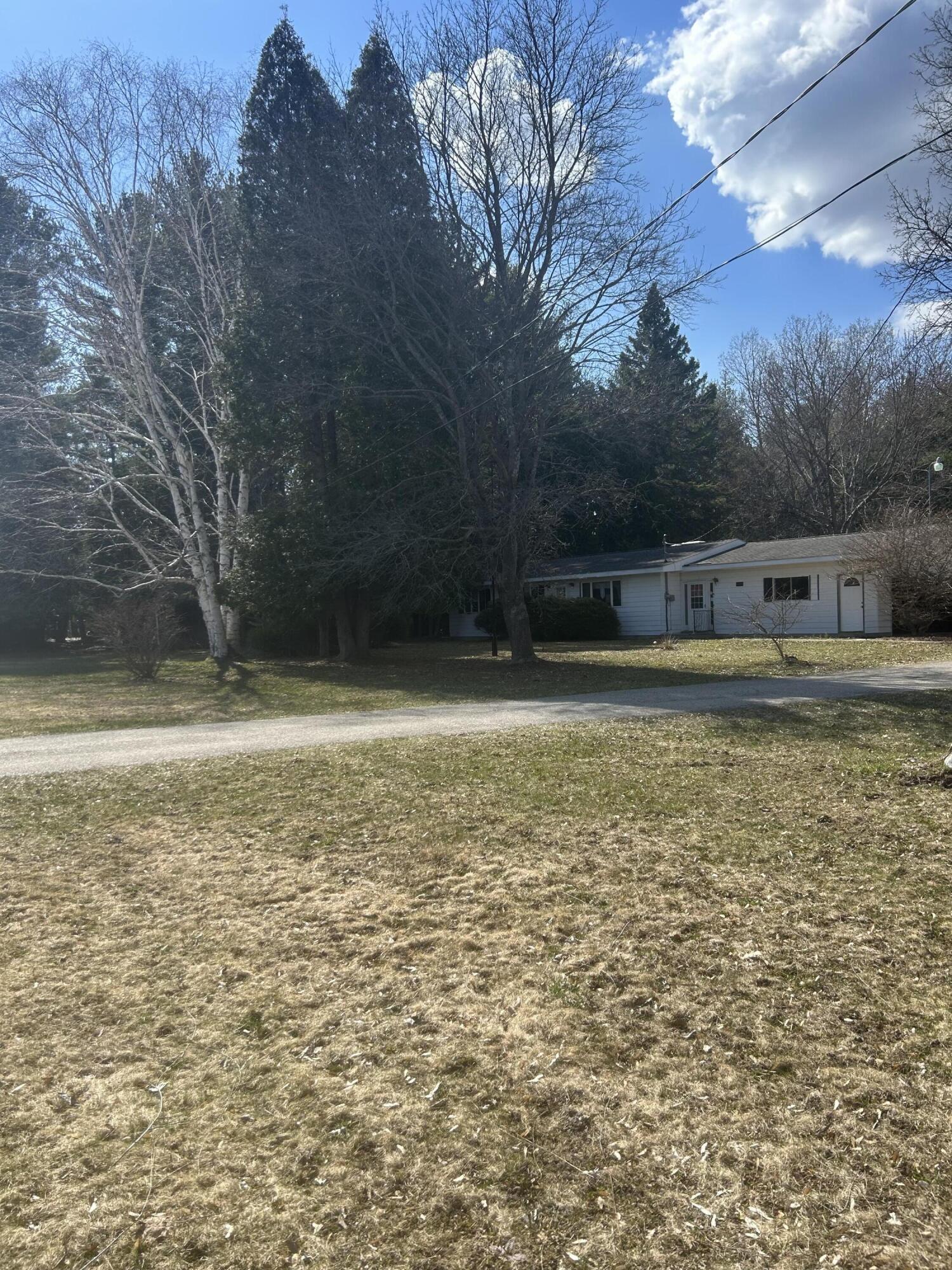 9291 N Straits Highway