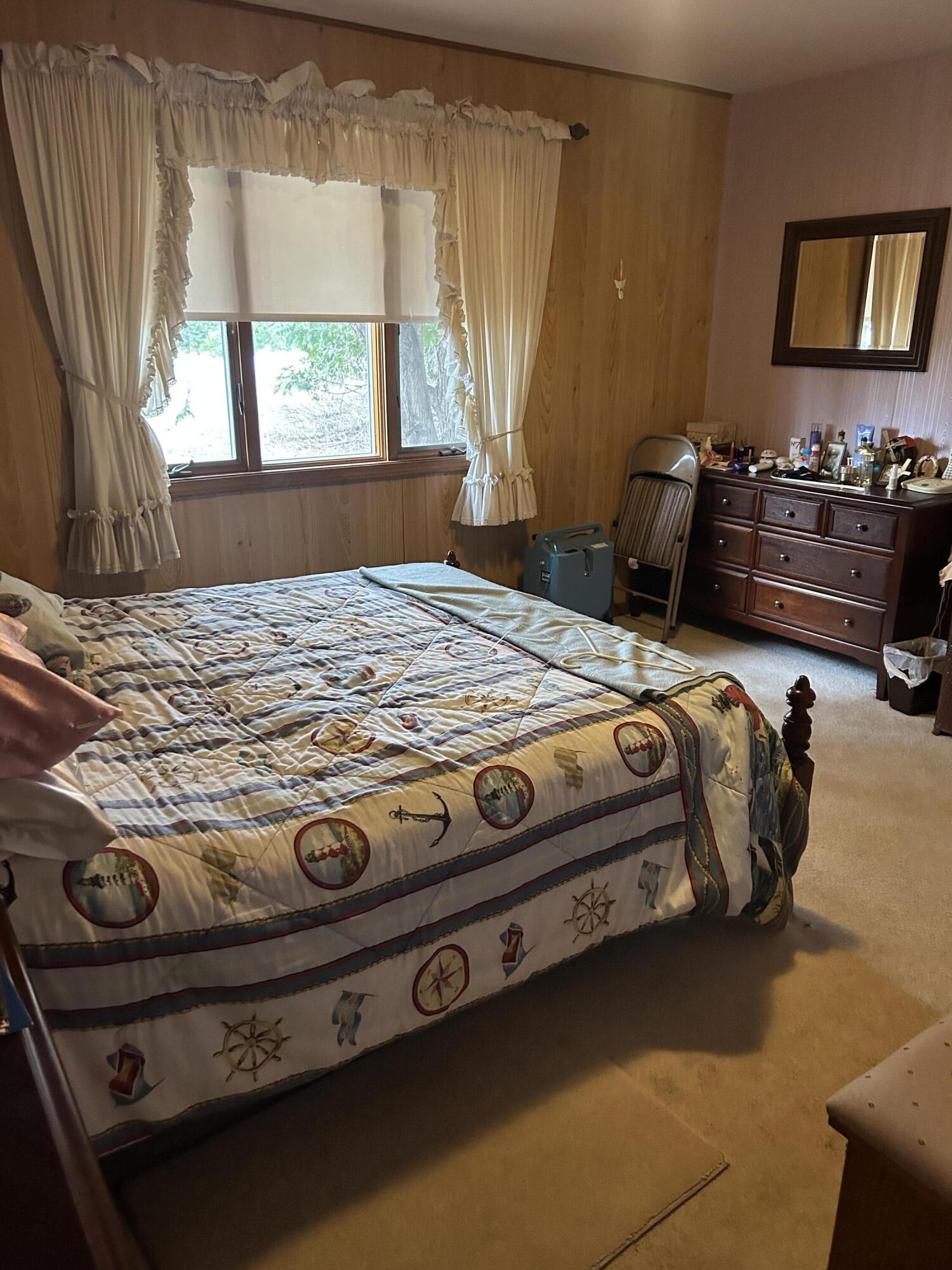 9291 N Straits Highway