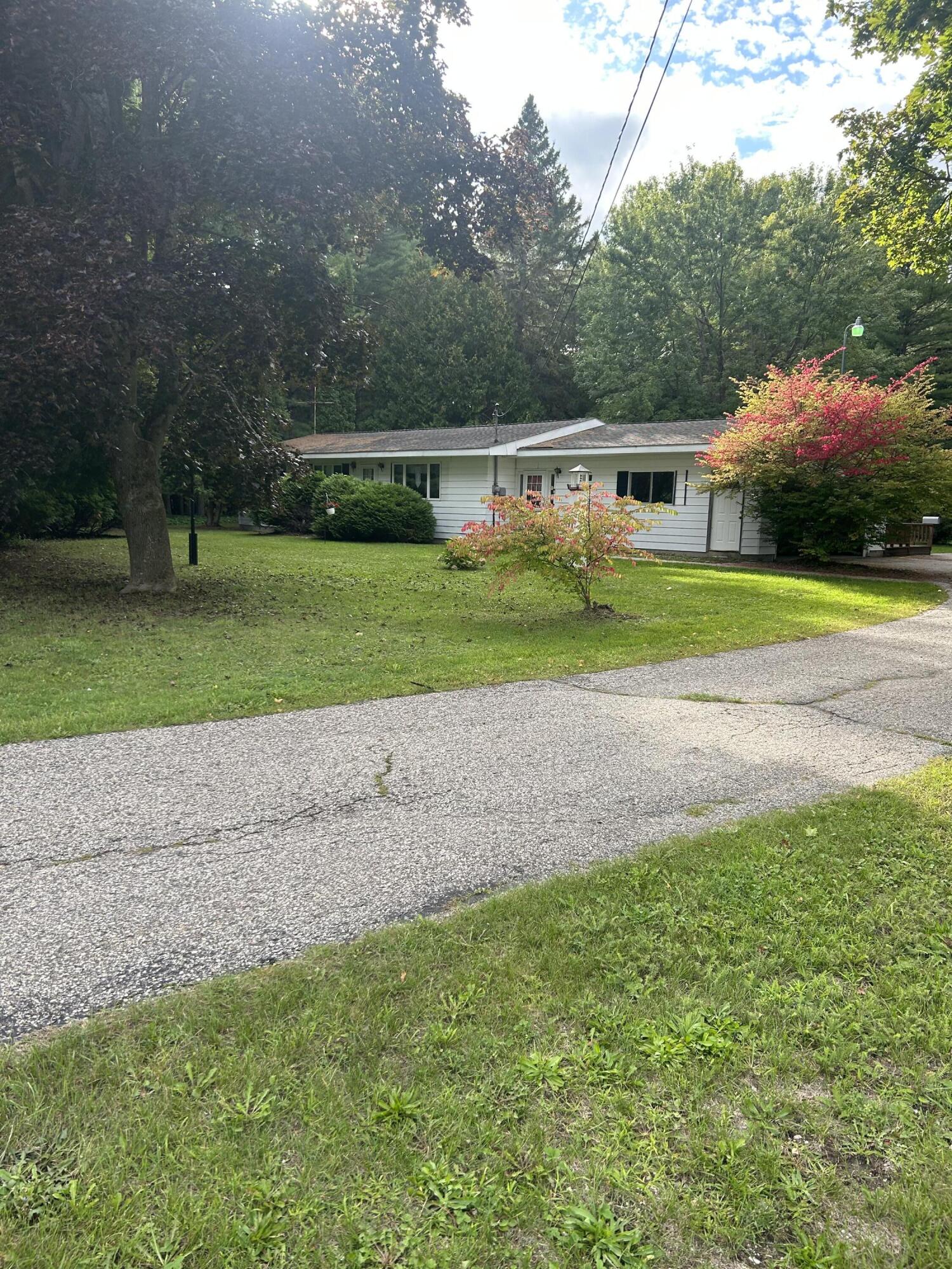 9291 N Straits Highway