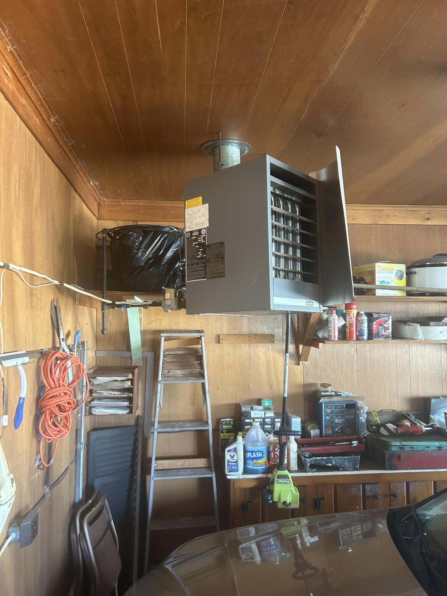 9291 N Straits Highway