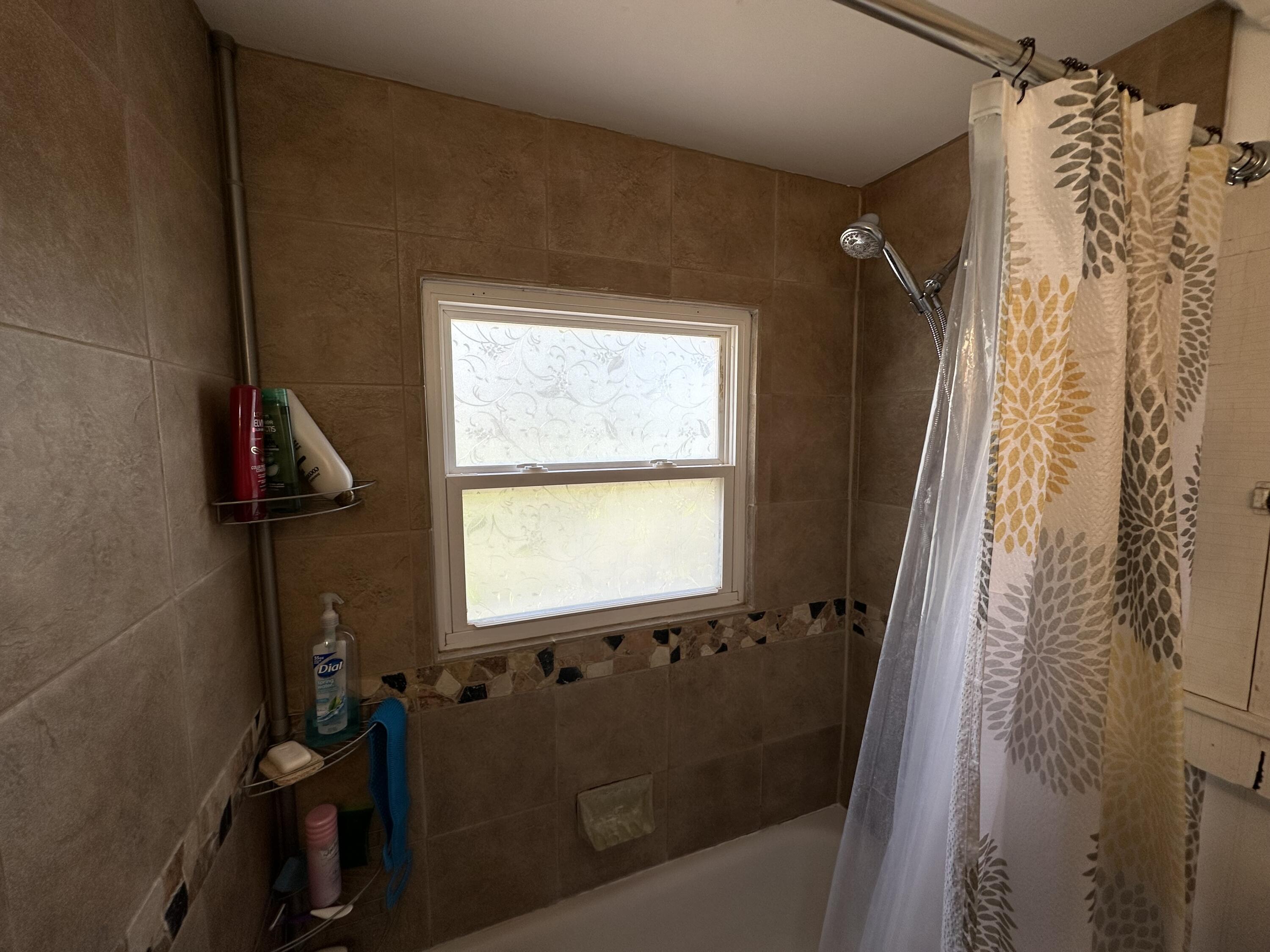 21913 Bluffs Highway