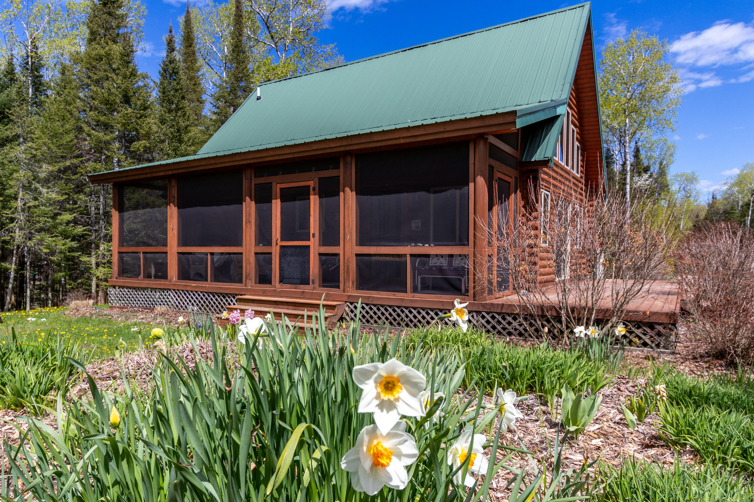 16231 Nipigon Road