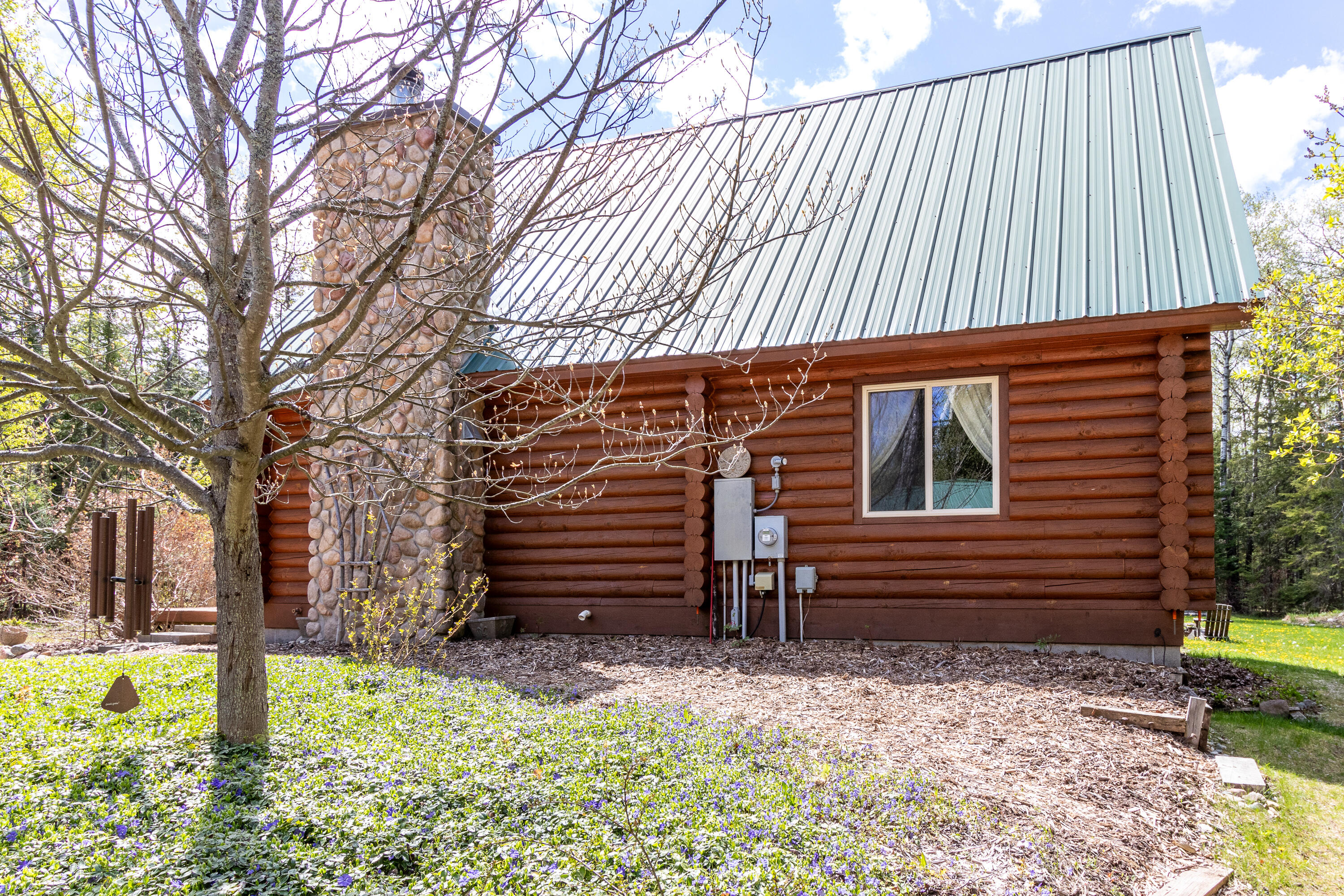 16231 Nipigon Road