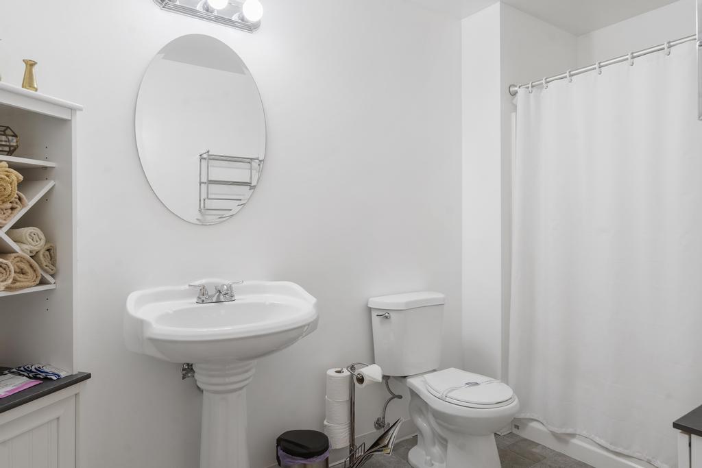 6715 N US-31 Highway