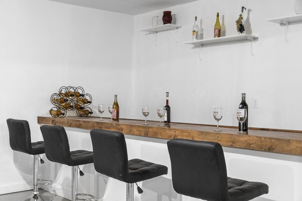 6715 N US-31 Highway