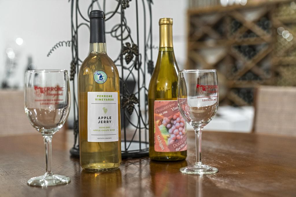 6715 N US-31 Highway