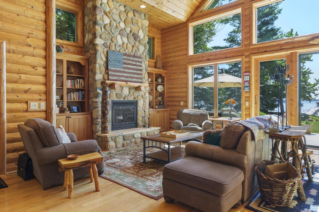 9230 Silver Strand Road