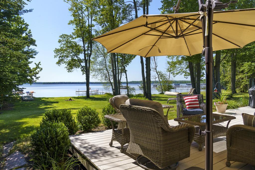 9230 Silver Strand Road