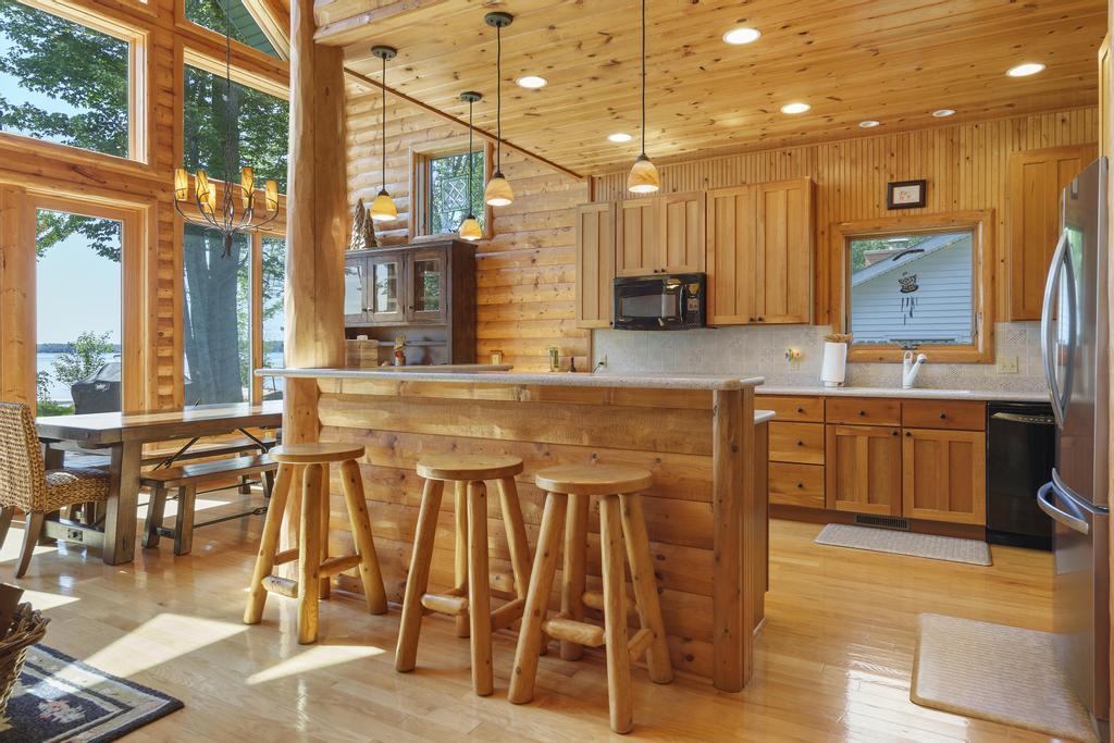 9230 Silver Strand Road