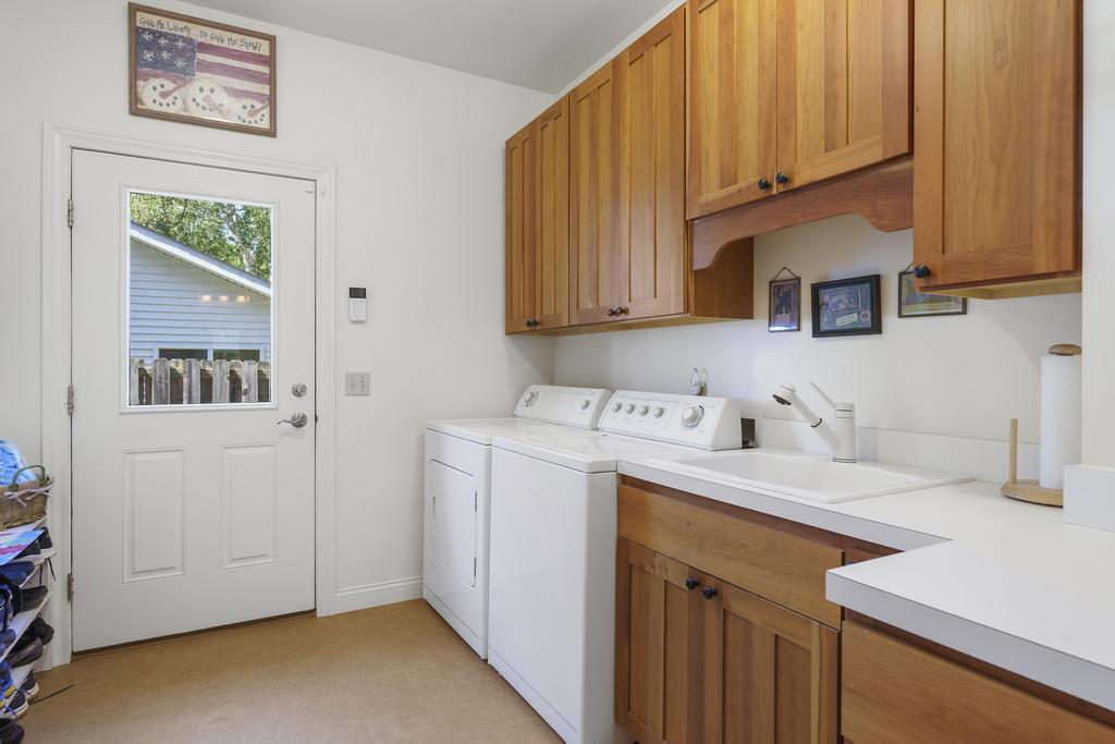 9230 Silver Strand Road