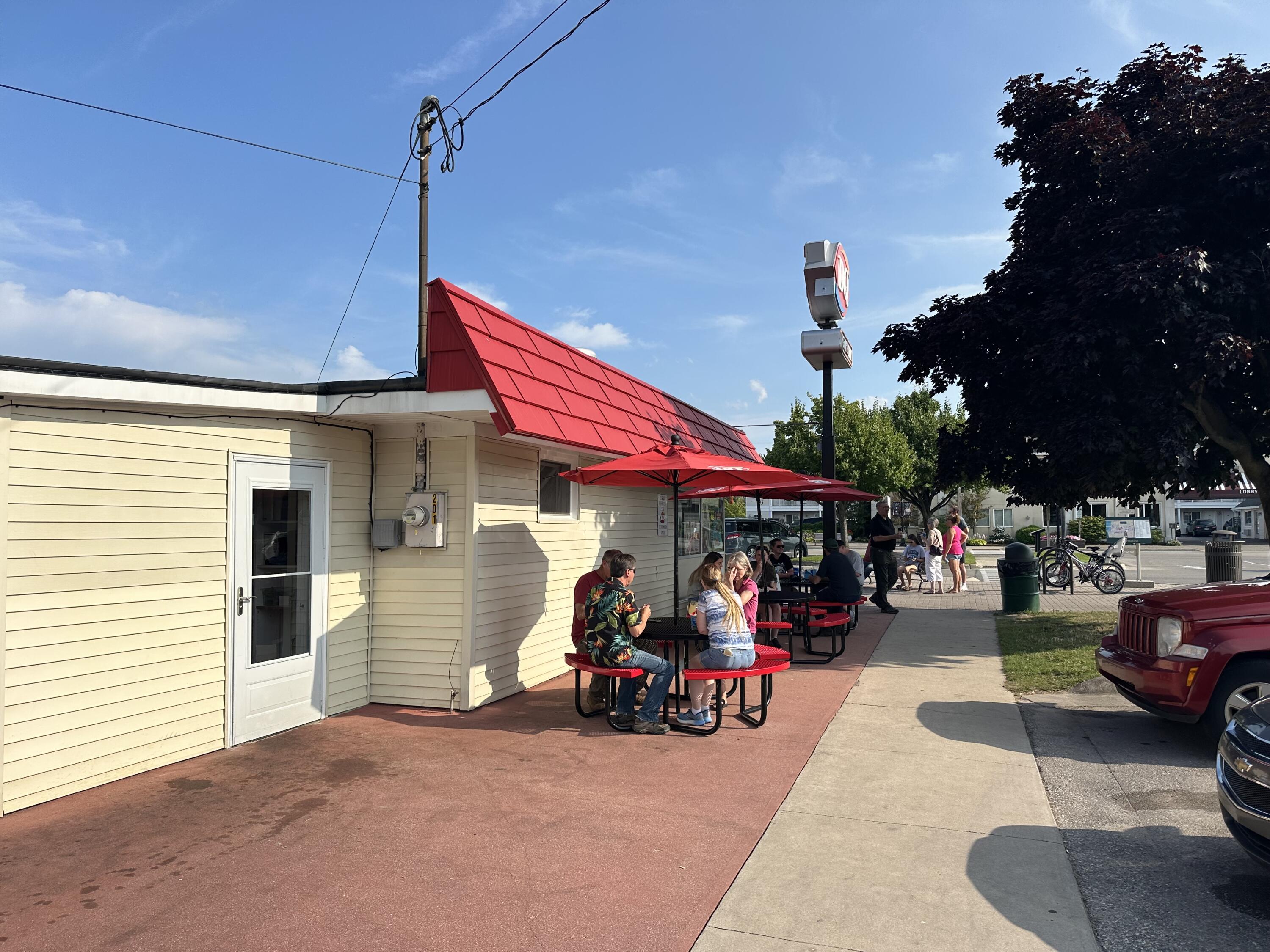 201-203 E Central Avenue