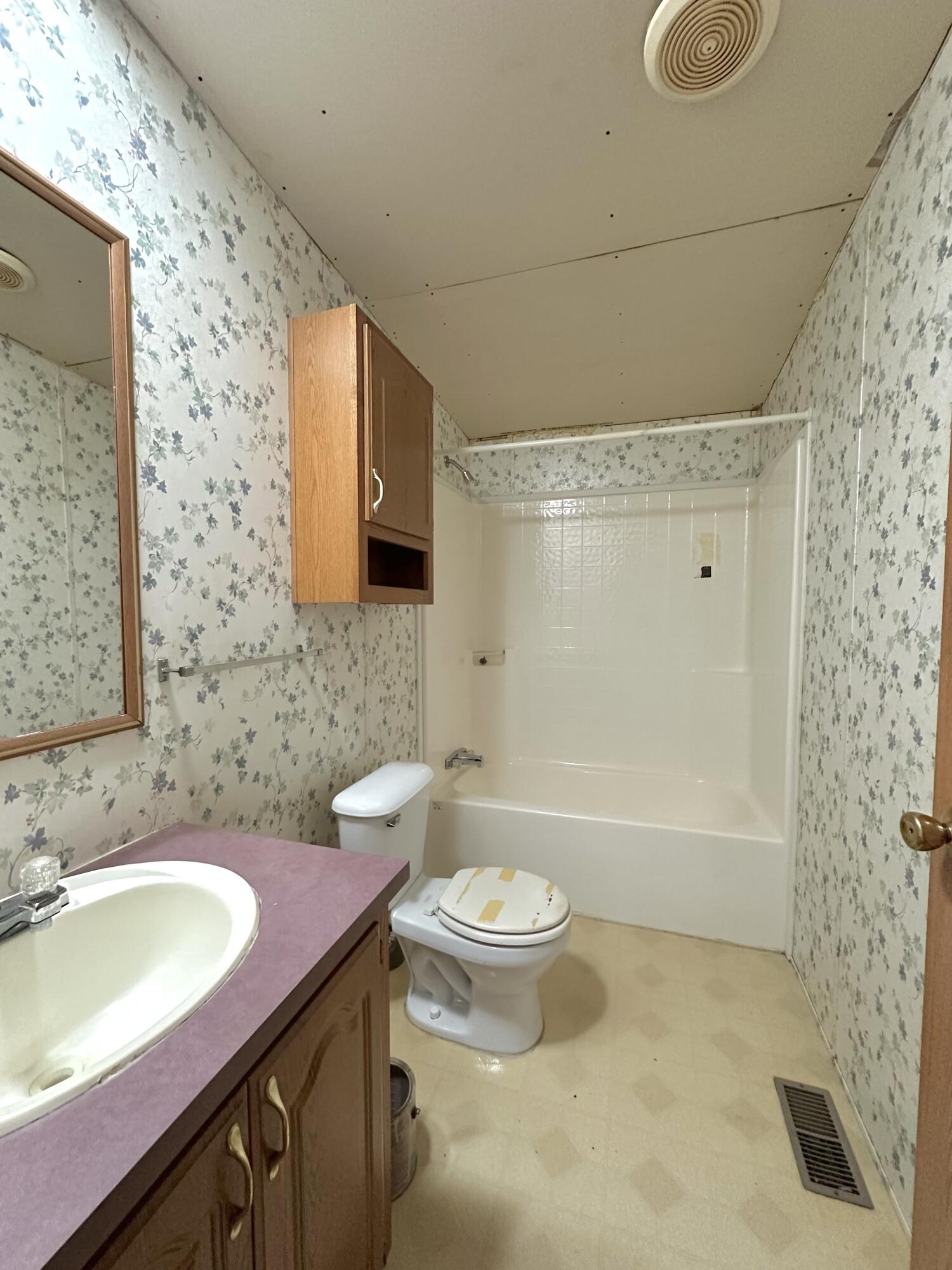 6740 E Bogardus Street