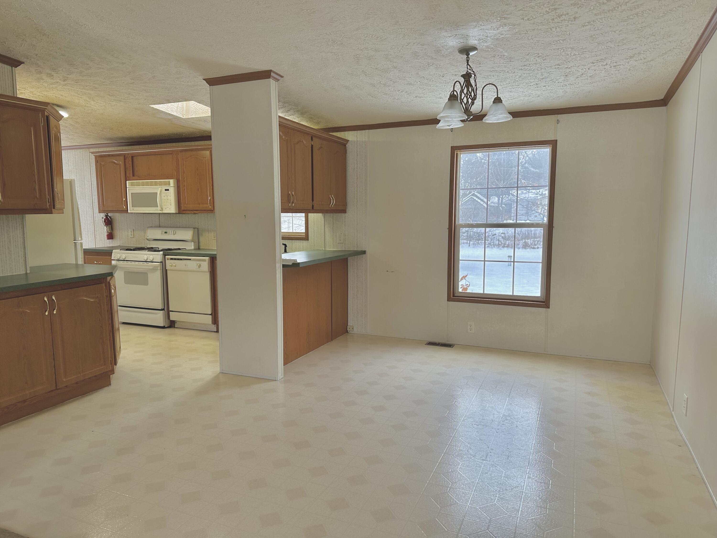 6740 E Bogardus Street