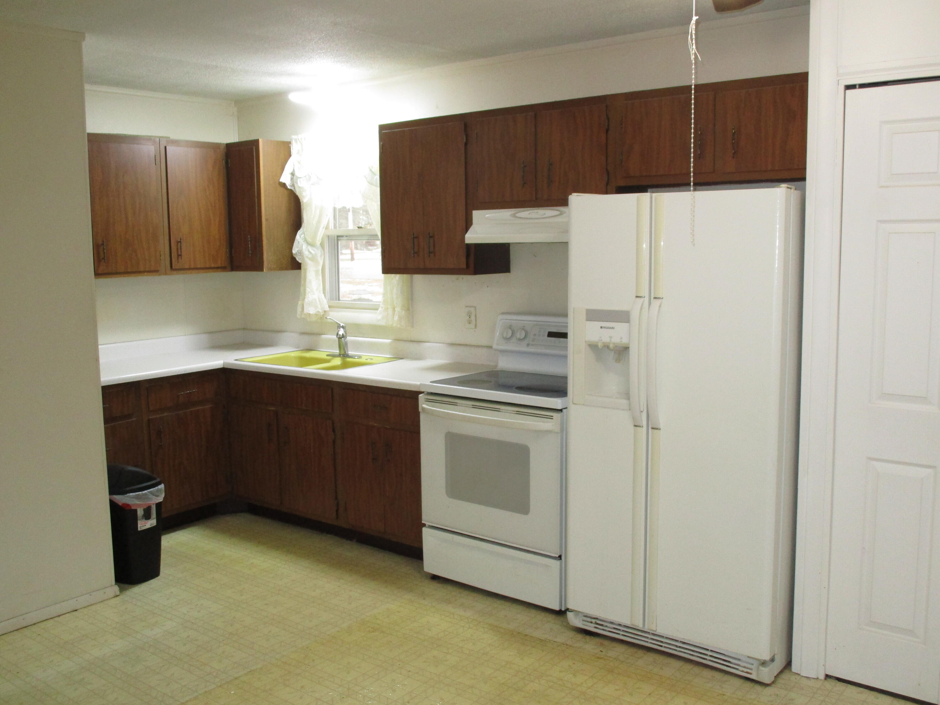 1122 Shore Drive