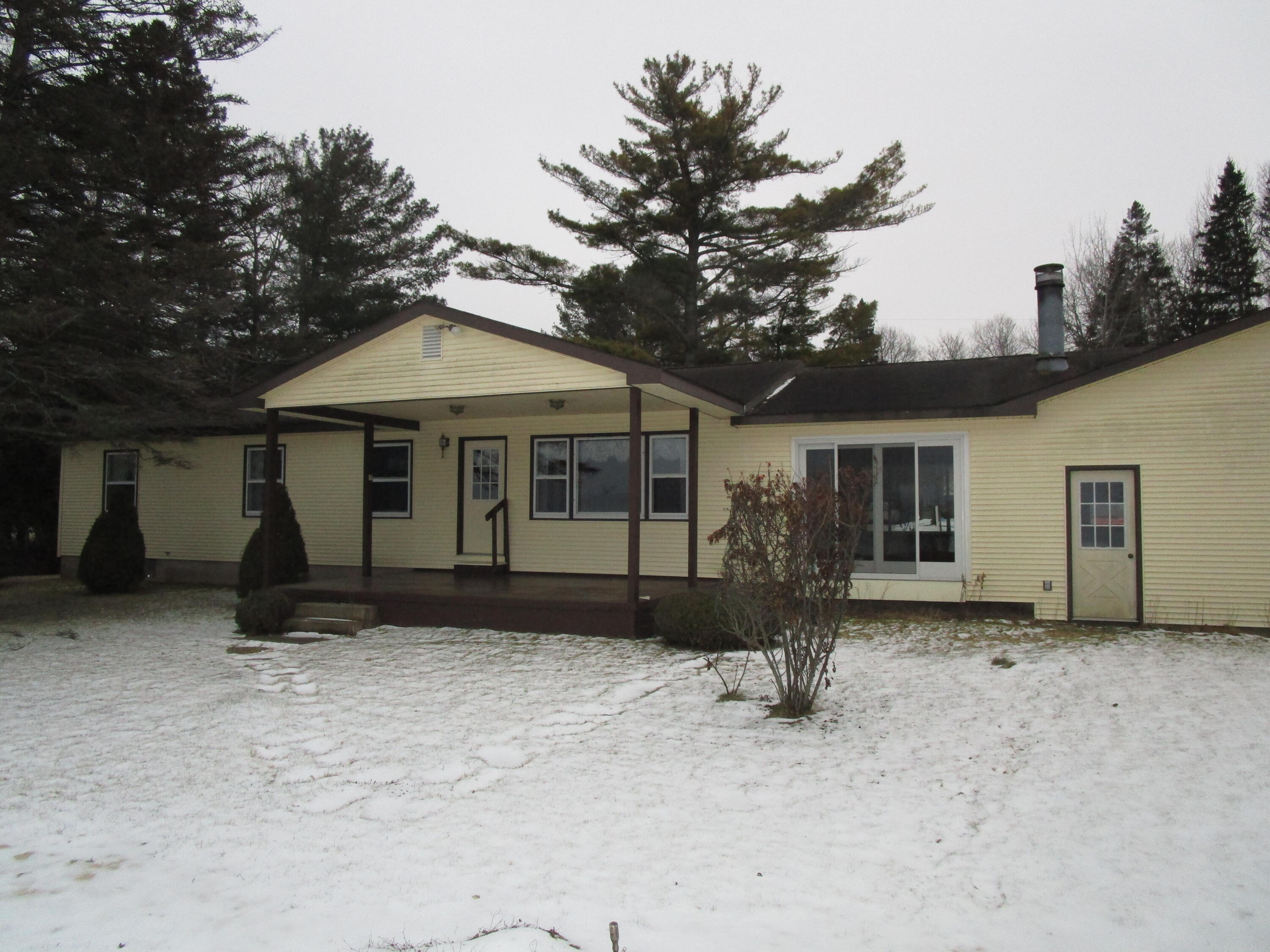 1122 Shore Drive