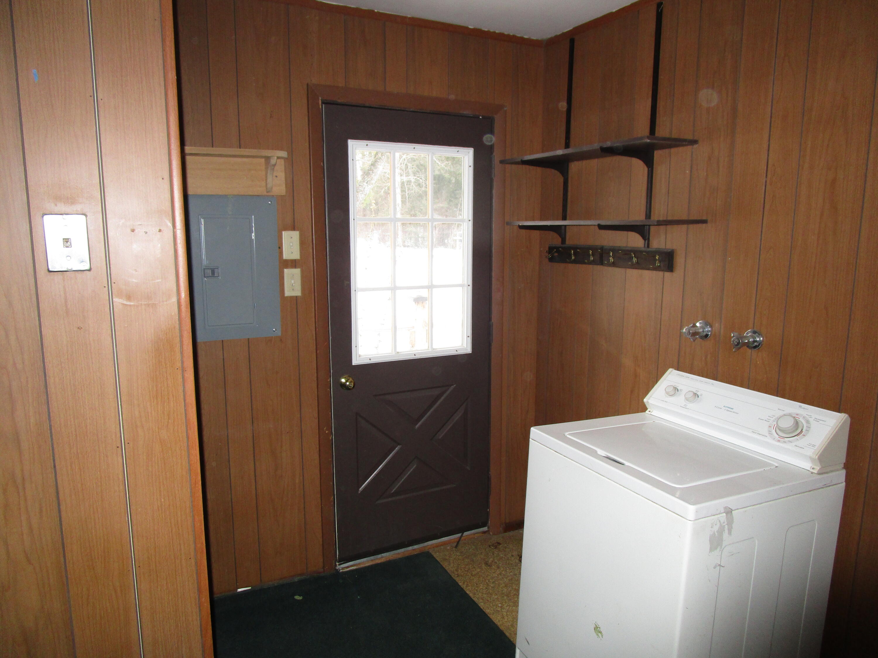 1122 Shore Drive