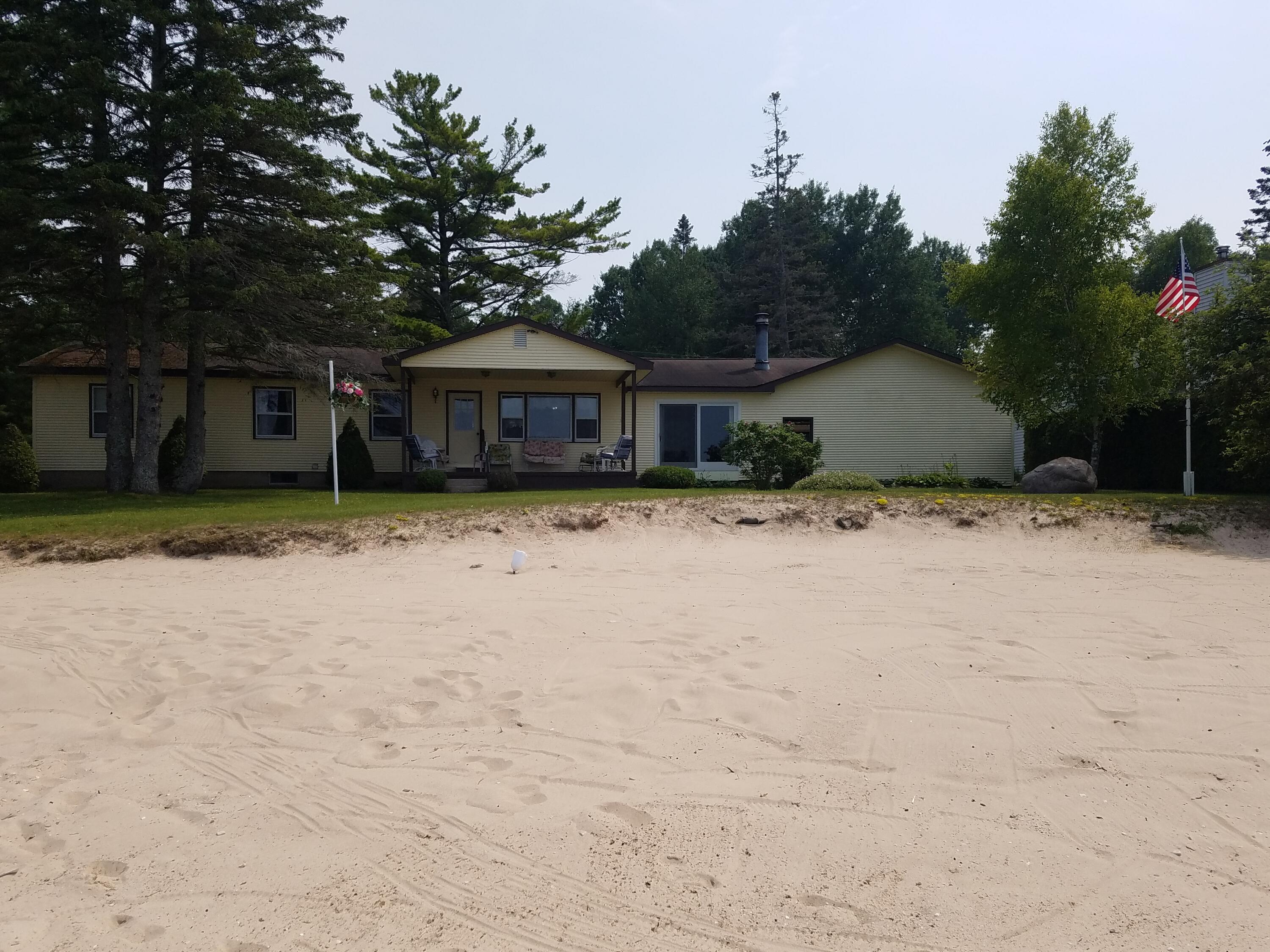 1122 Shore Drive
