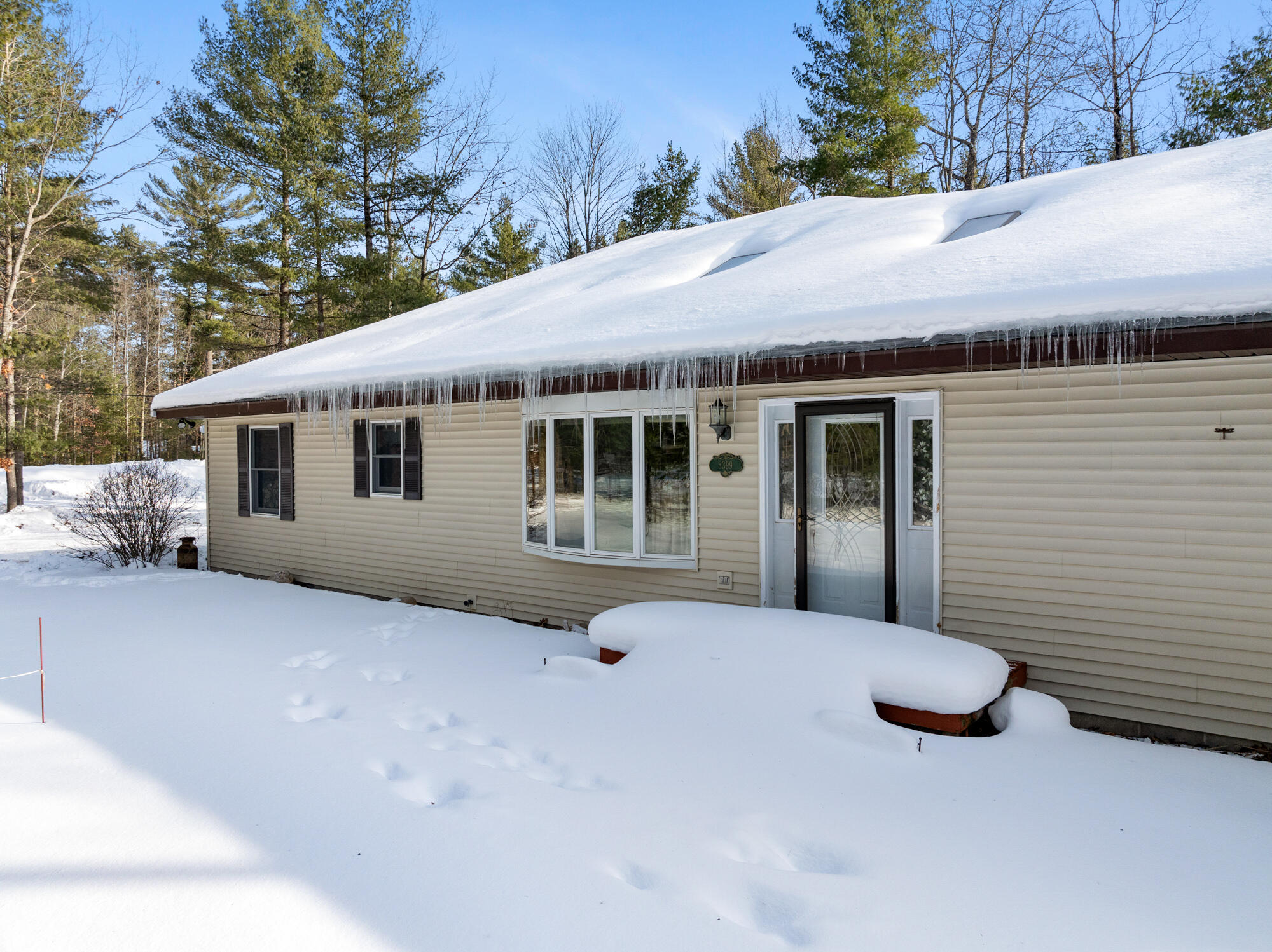 8399 Sturgeon Valley Drive