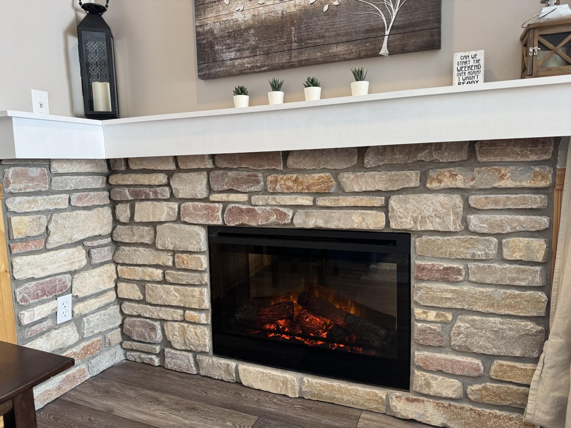 4749 S Pleasantview Road, Unit #21