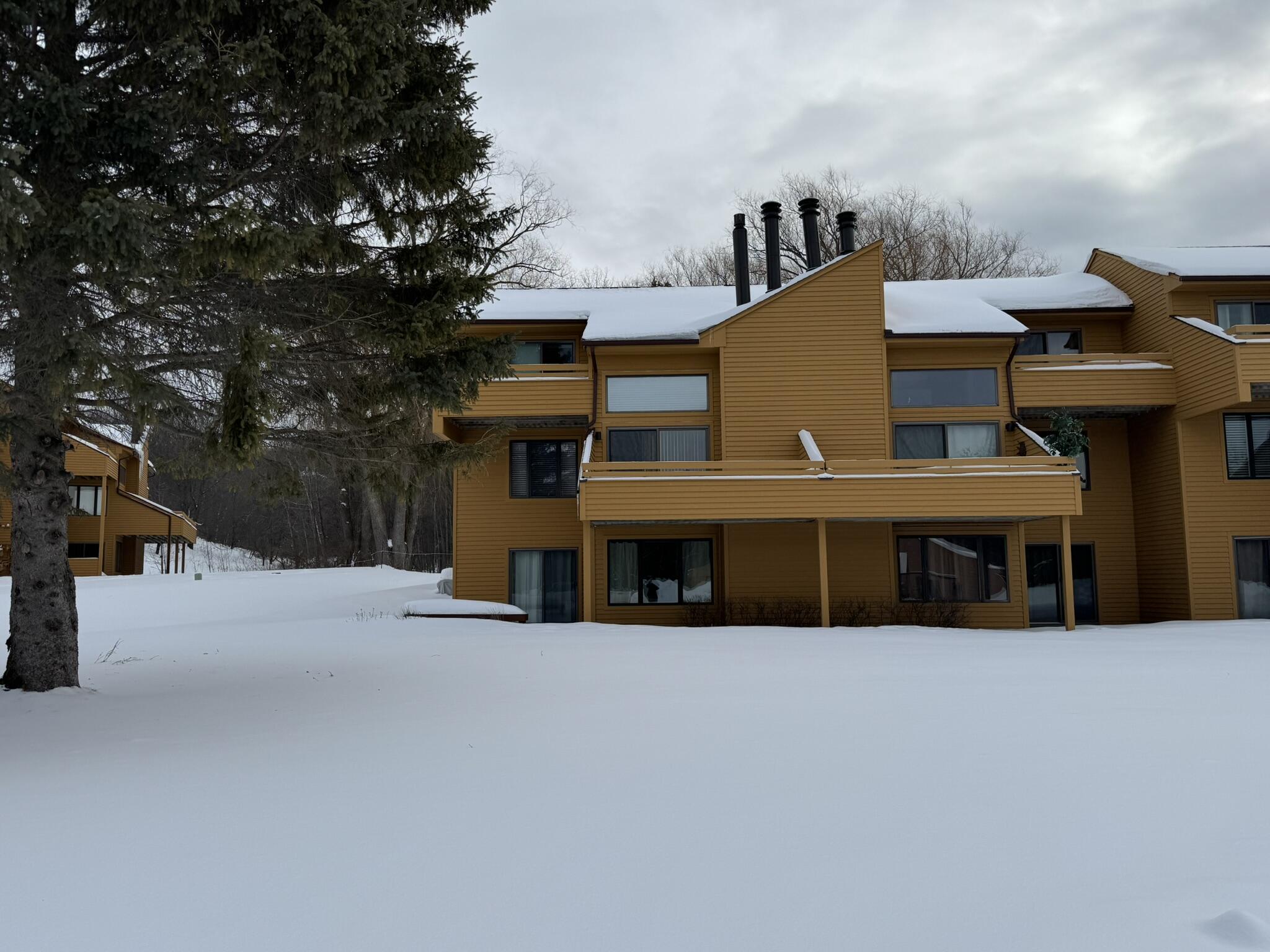 4749 S Pleasantview Road, Unit #21