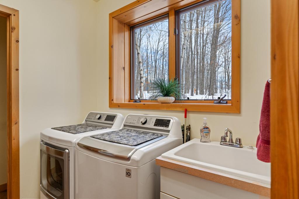 4596 Deer Park Circle