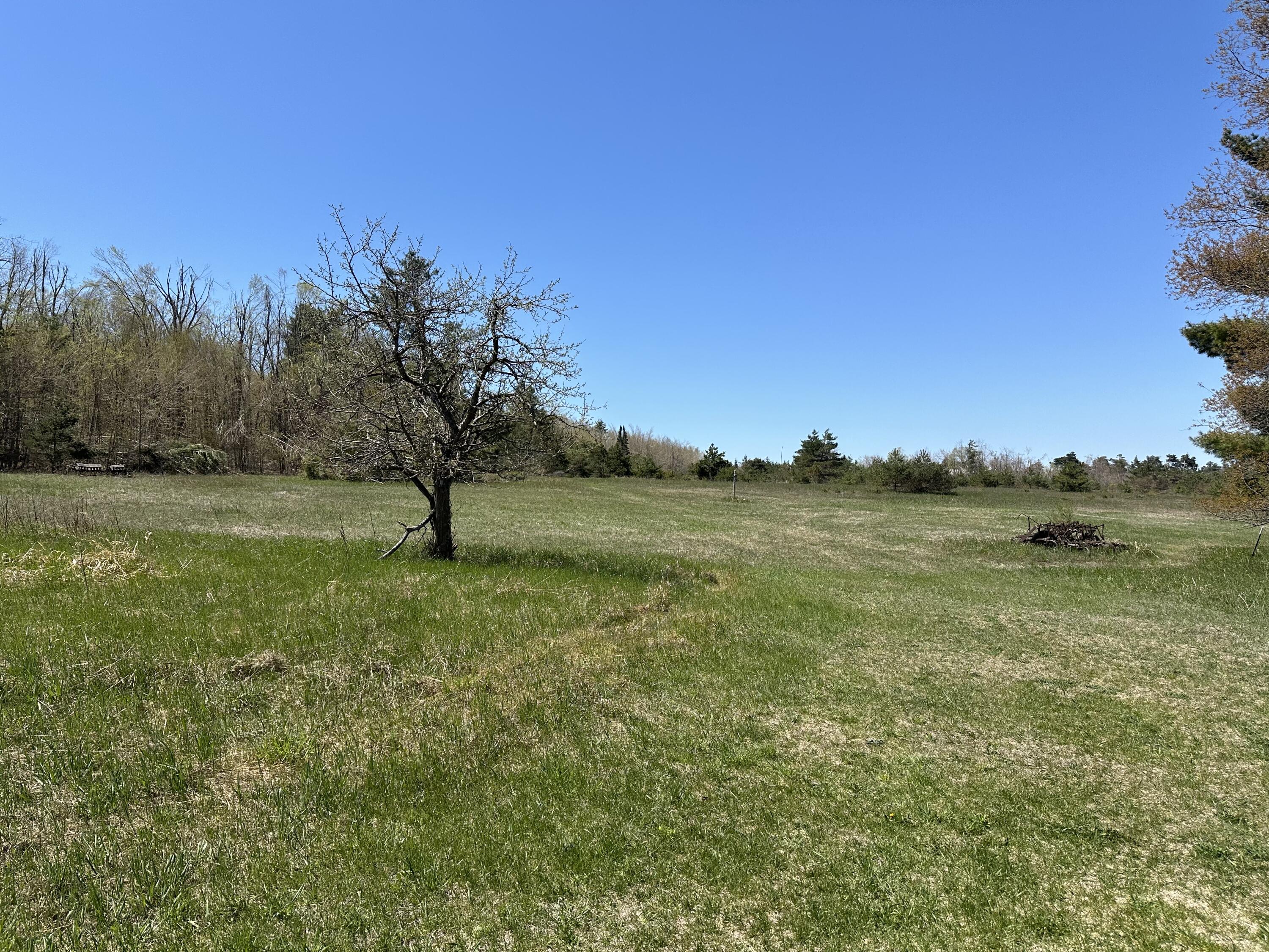 000 Rustic Road, 9.34 Acres