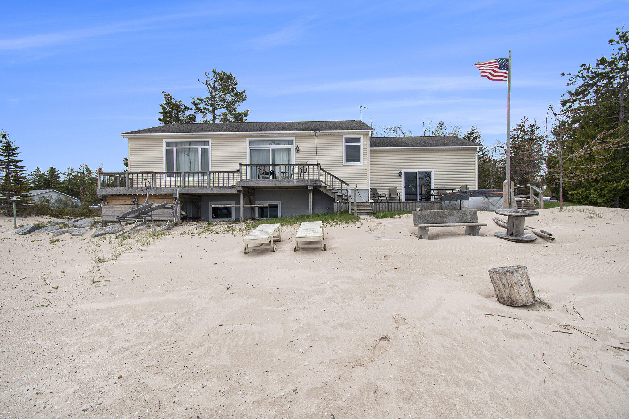18519 Shosone Lane