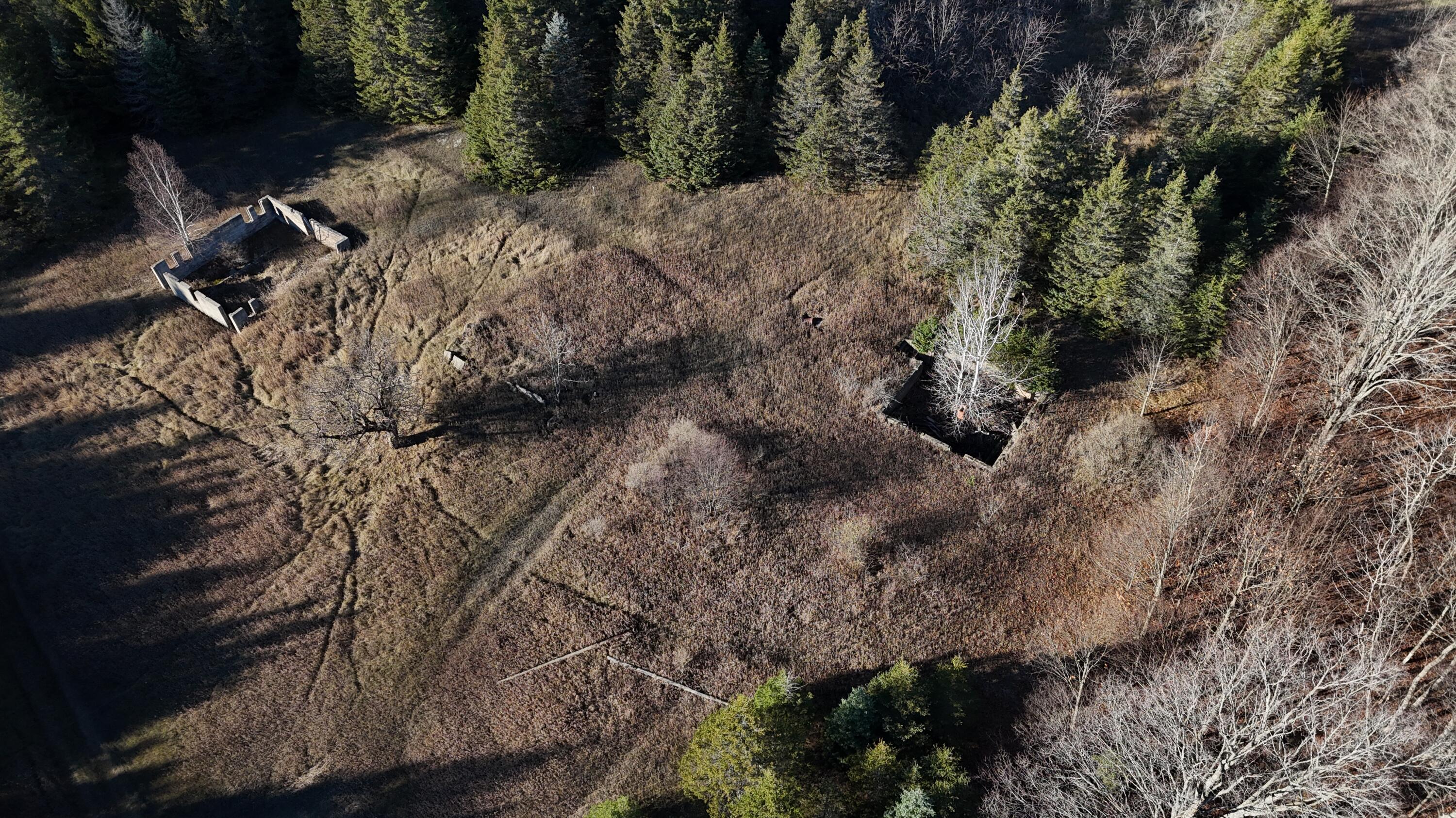 V/L 232AC Hebron Town Hall Road