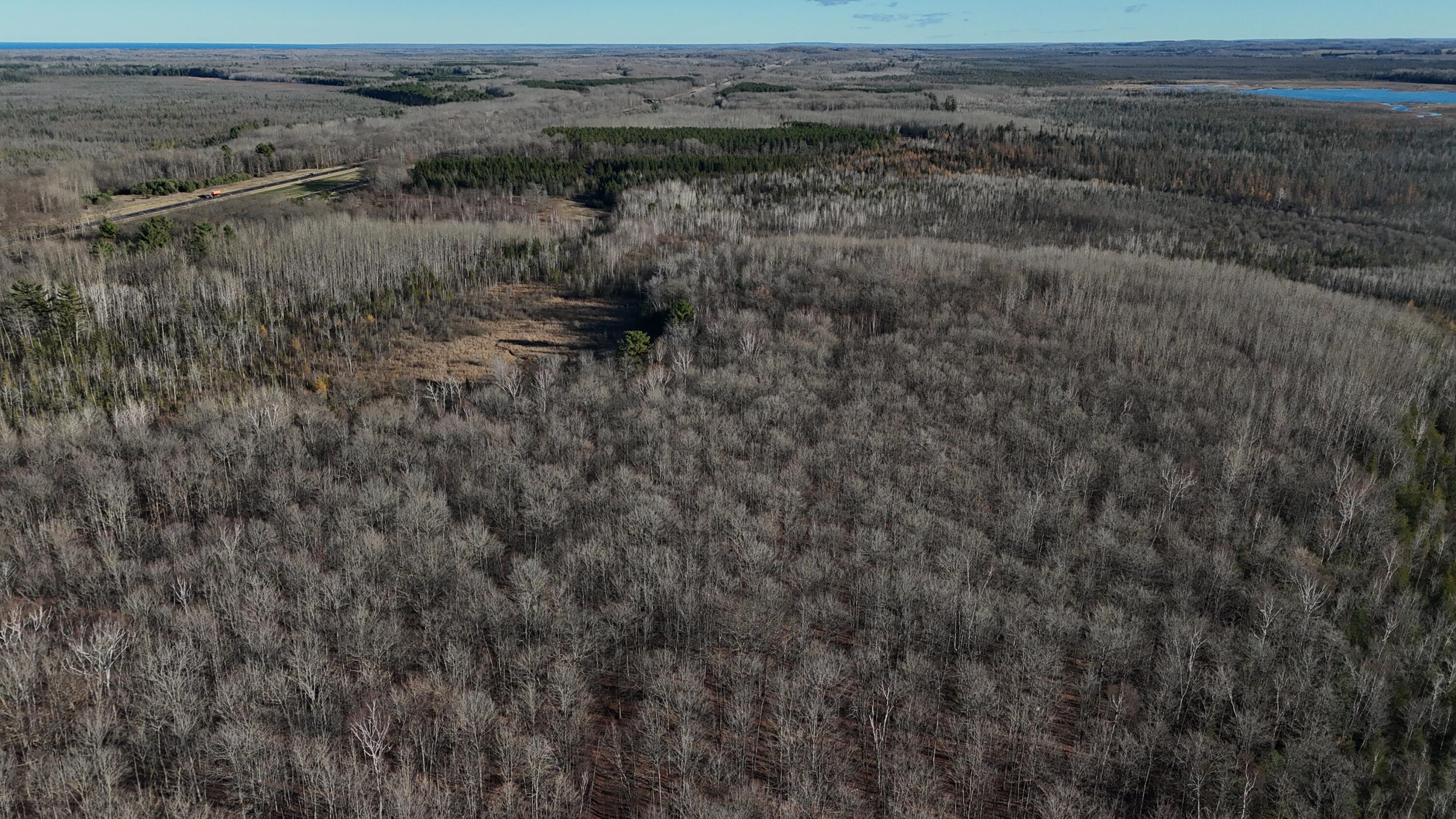 V/L 232AC Hebron Town Hall Road