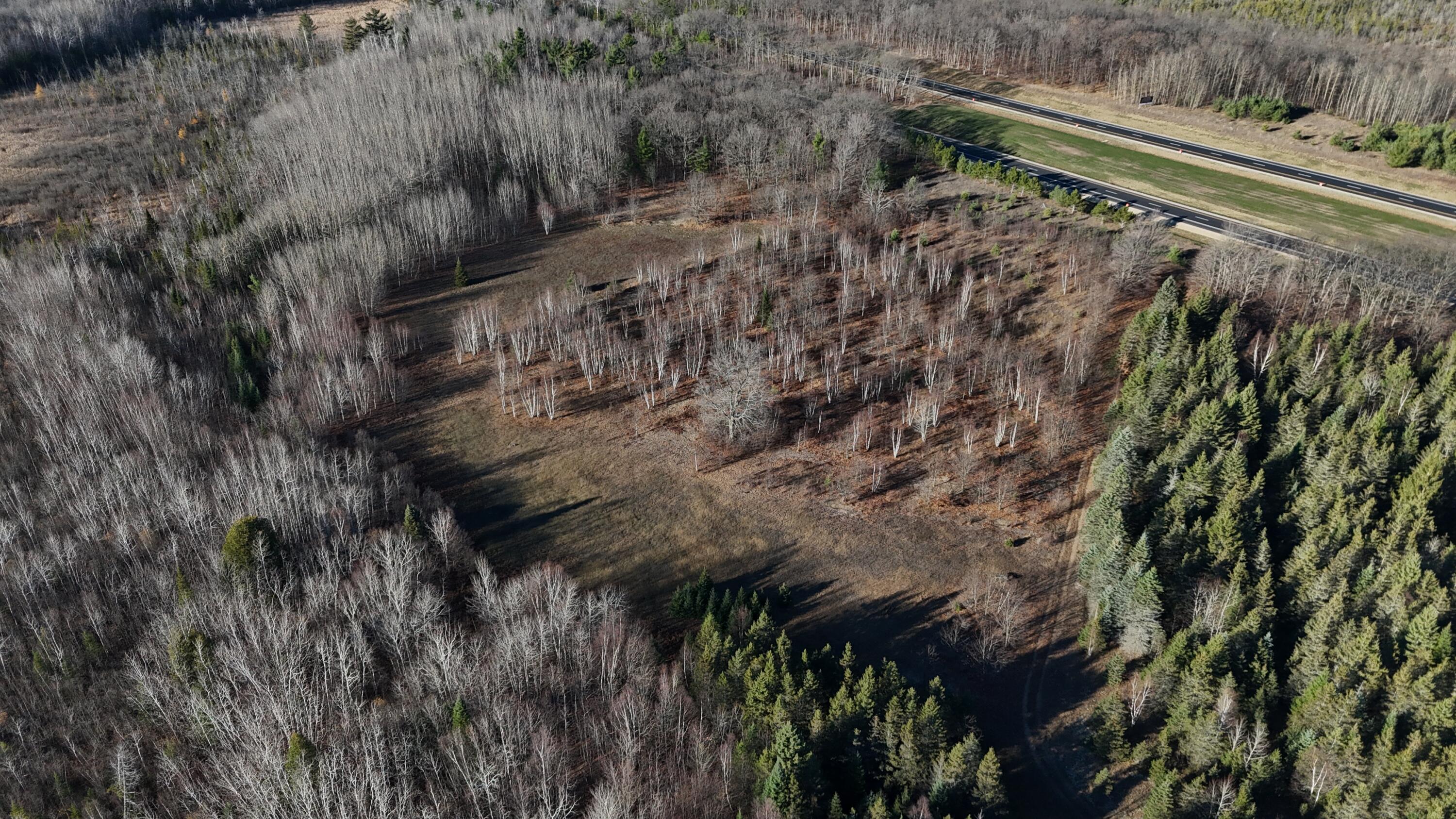 V/L 232AC Hebron Town Hall Road