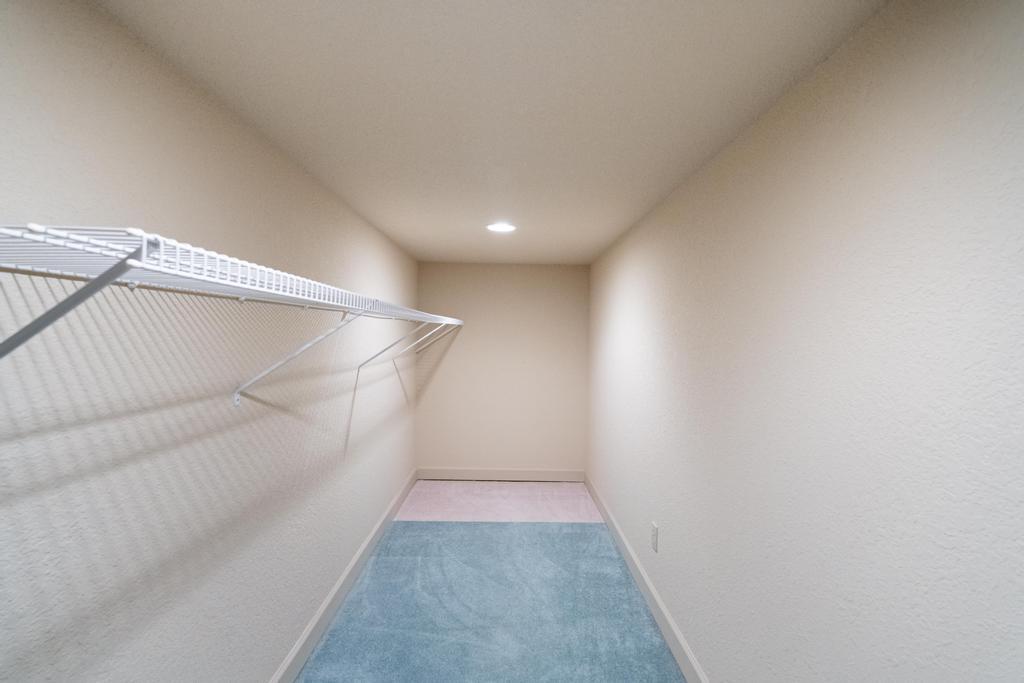 1145 Woodridge Drive