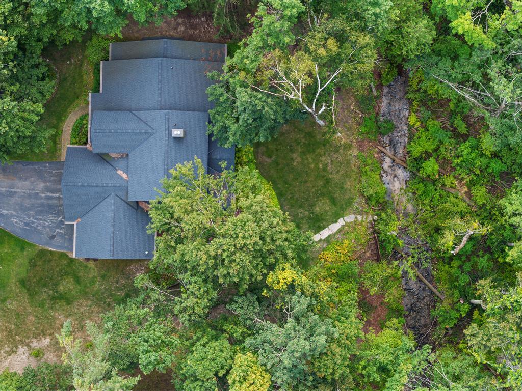 1145 Woodridge Drive