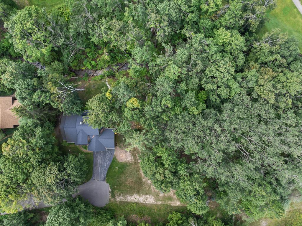 1145 Woodridge Drive