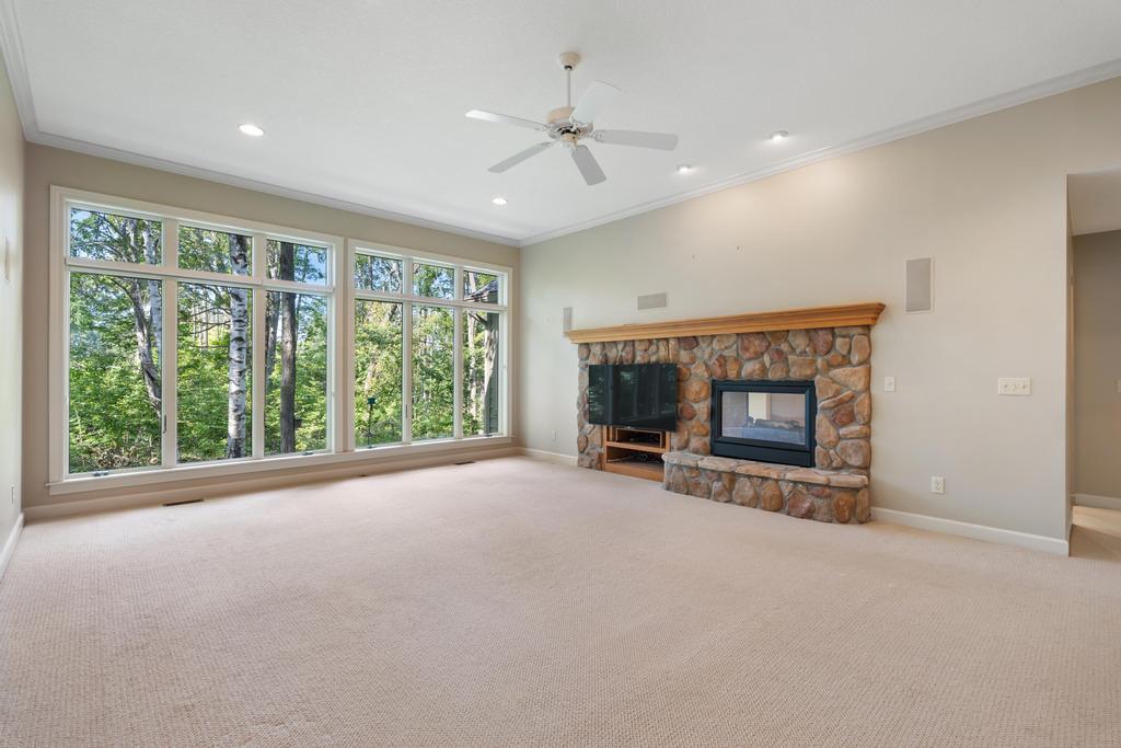 1145 Woodridge Drive