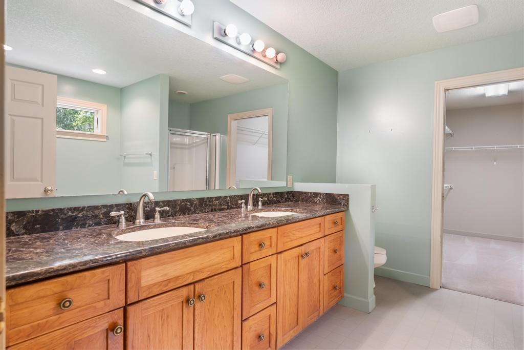 1145 Woodridge Drive