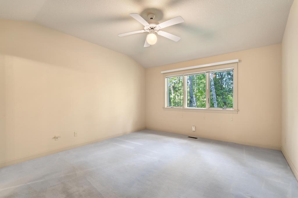 1145 Woodridge Drive