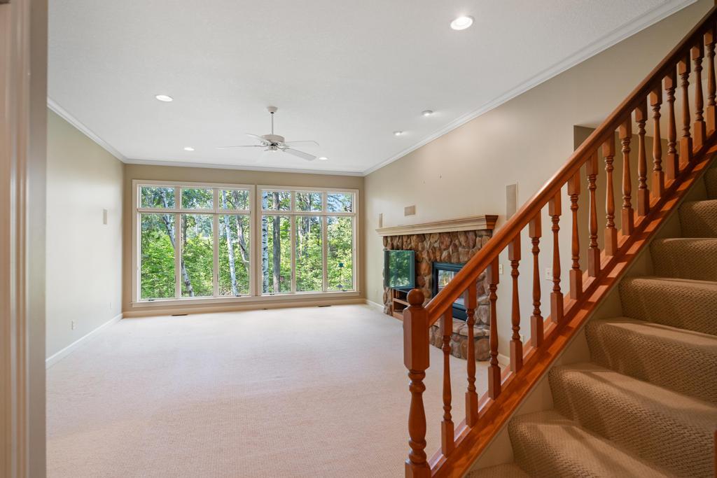 1145 Woodridge Drive