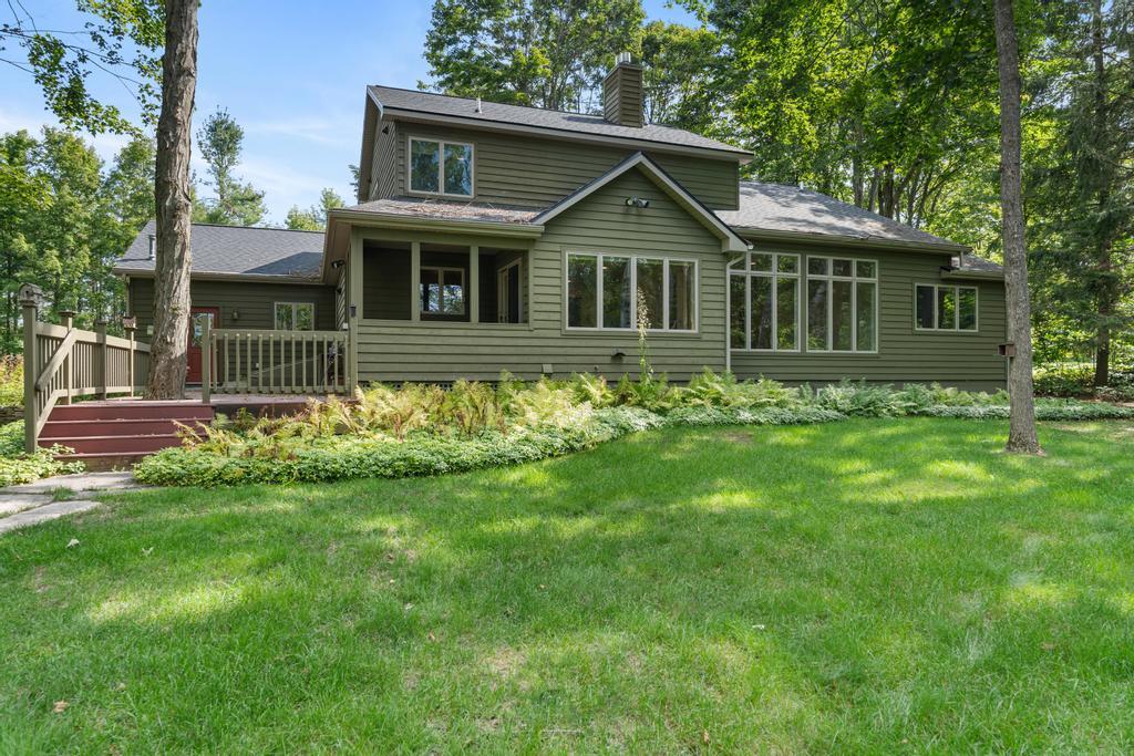 1145 Woodridge Drive
