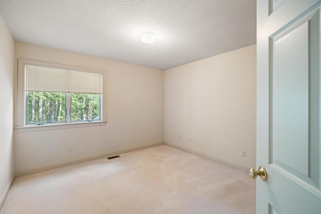 1145 Woodridge Drive